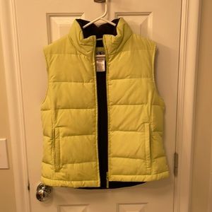 chartreuse /with black lining vest